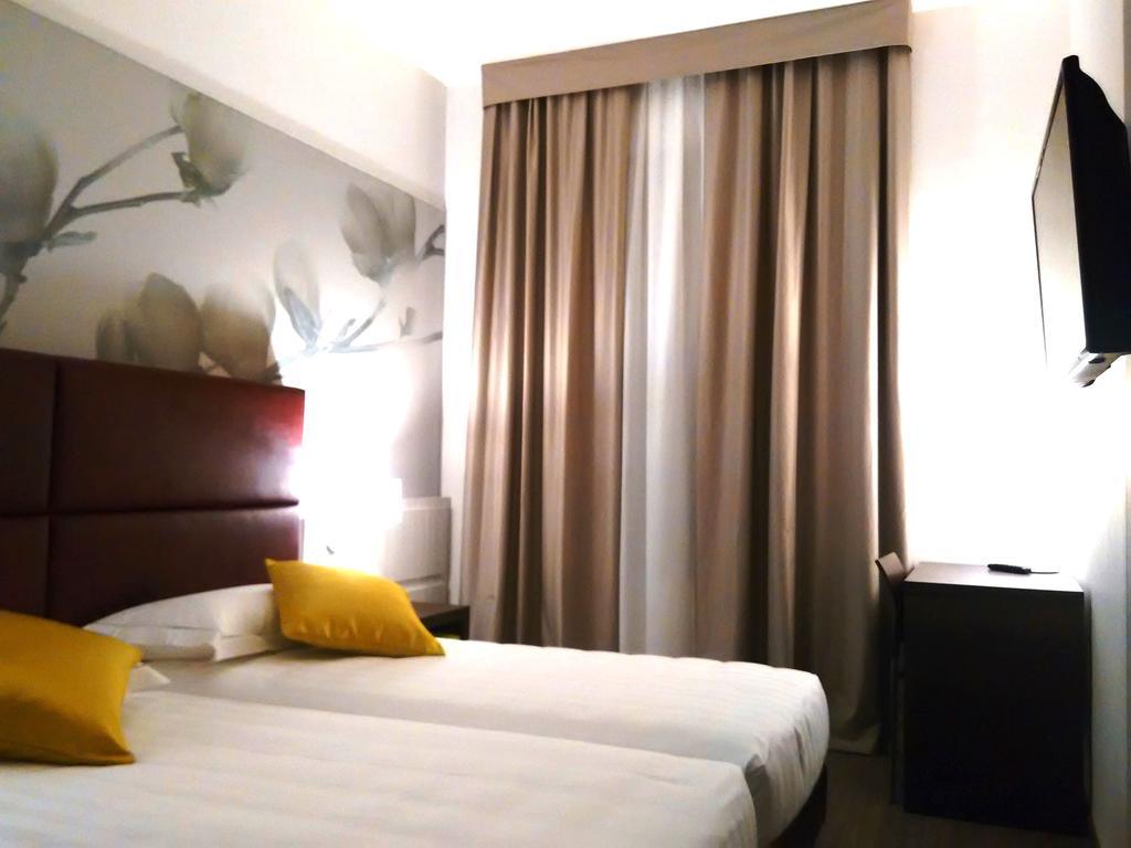 Hotel Villa Nabila 레기올로 객실 사진