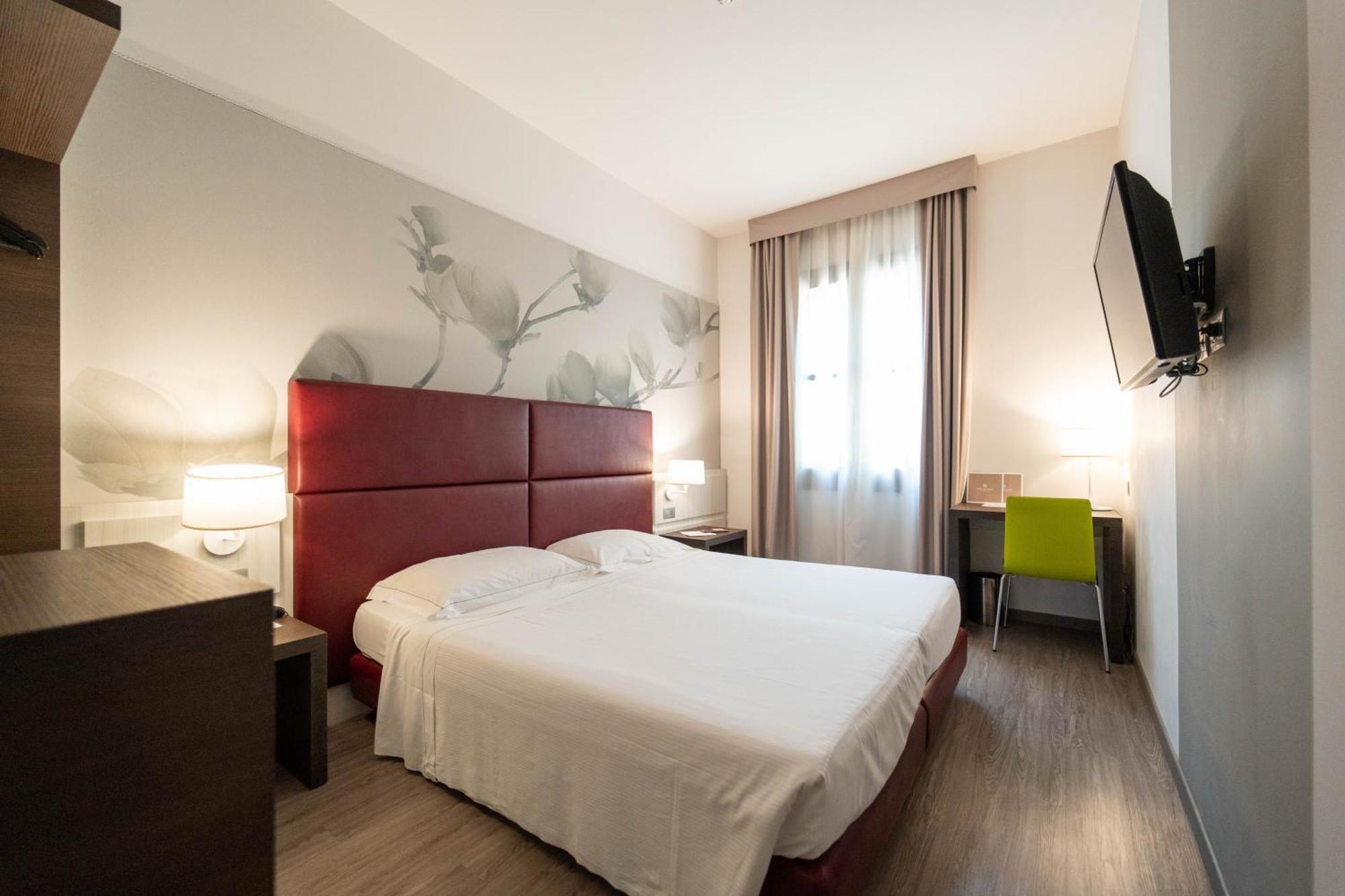 Hotel Villa Nabila 레기올로 외부 사진