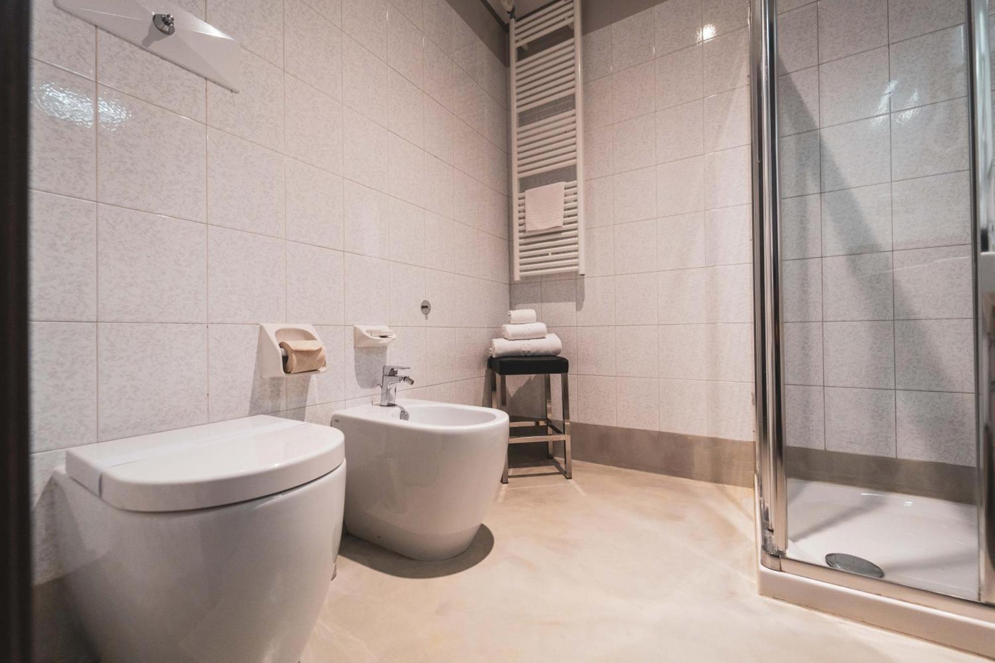 Hotel Villa Nabila 레기올로 외부 사진