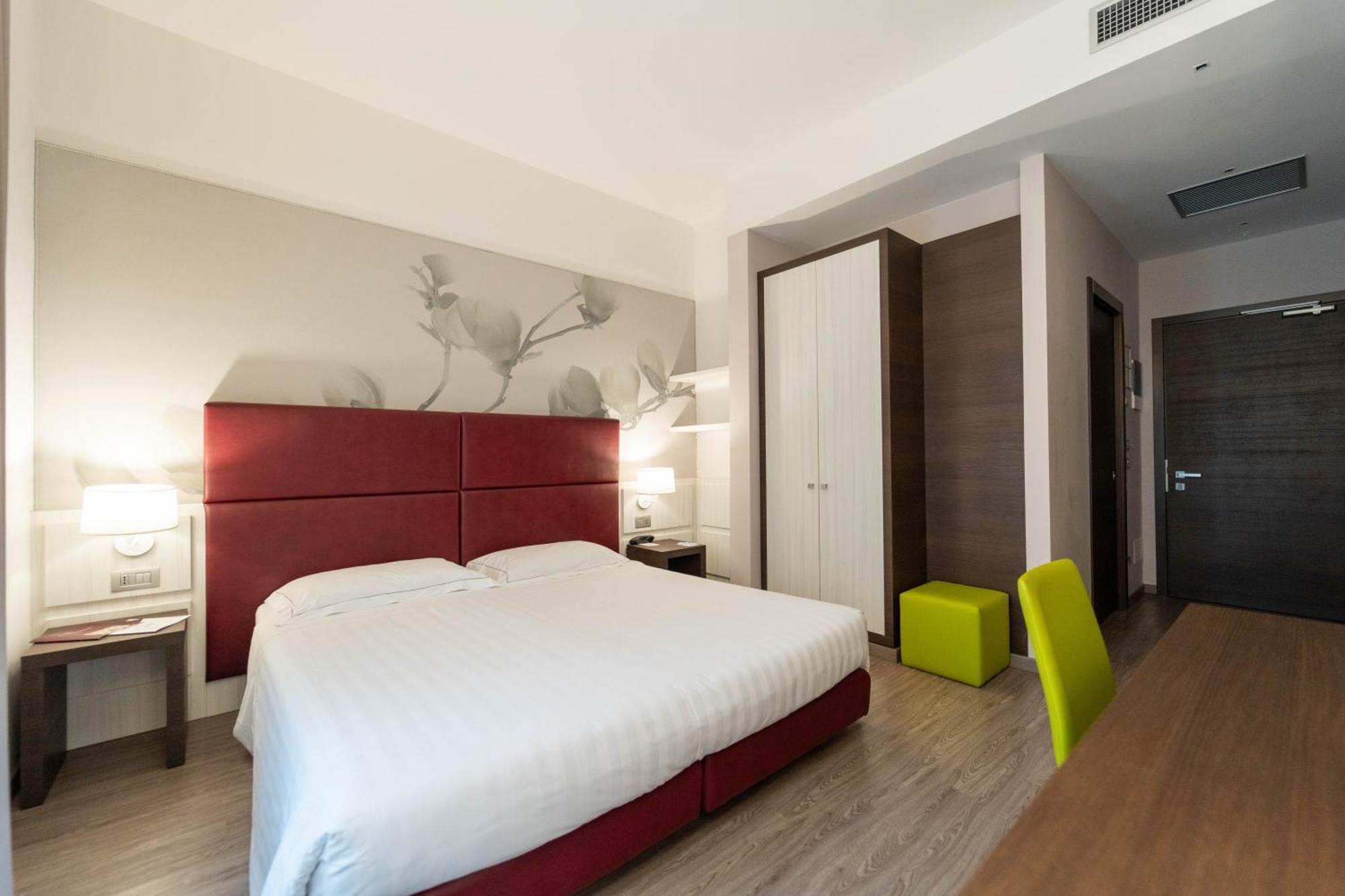 Hotel Villa Nabila 레기올로 외부 사진