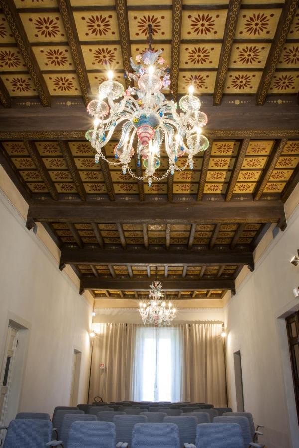 Hotel Villa Nabila 레기올로 외부 사진